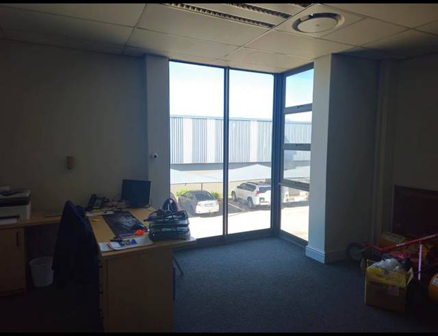 INDUSTRIAL PROPERTY TO RENT IN STIKLAND INDUSTRIAL